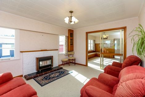 Photo of property in 17 Alberta Road, Glen Avon, New Plymouth, 4312