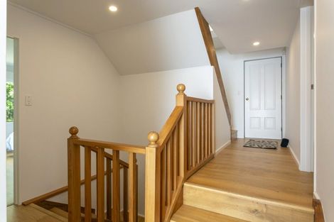 Photo of property in 21 Waiparemo Crescent, Pukawa Bay, Turangi, 3381