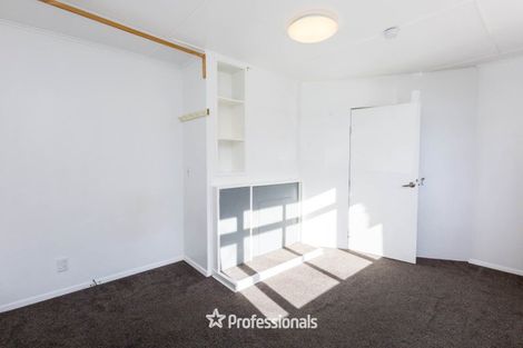 Photo of property in 35 Hanson Grove, Stokes Valley, Lower Hutt, 5019