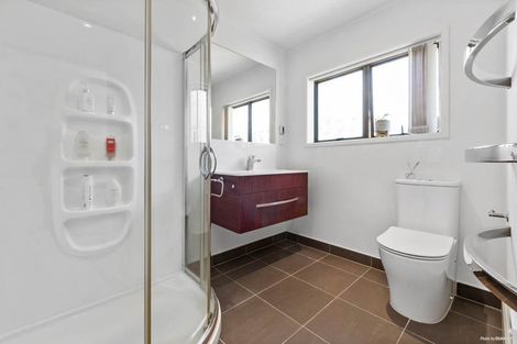 Photo of property in 56b Highland Park Drive, Highland Park, Auckland, 2010