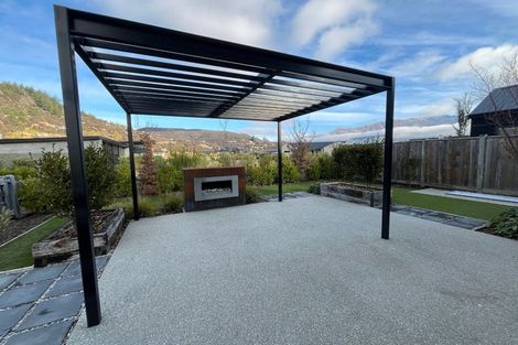 Photo of property in 18 Glen Dene Crescent, Wanaka, 9305