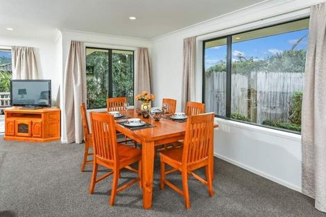 Photo of property in 28c Bass Road, Albany, Auckland, 0632