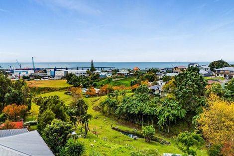 Photo of property in 76 South Road, Blagdon, New Plymouth, 4310