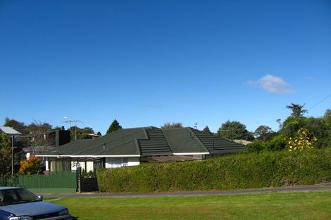 Photo of property in 1 Broomlea Street, Wakari, Dunedin, 9010