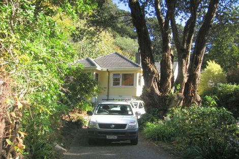 Photo of property in 6 Huia Road, Days Bay, Lower Hutt, 5013