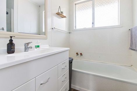 Photo of property in 58 Pandora Avenue, Sunnybrook, Rotorua, 3015