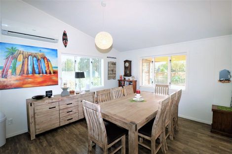 Photo of property in 43 Kon Tiki Road, Whiritoa, Whangamata, 3691