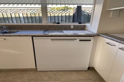 Photo of property in 1 Carmana Gardens, Rangiora, 7400