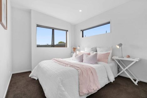 Photo of property in 21b Chippendale Crescent, Birkdale, Auckland, 0626