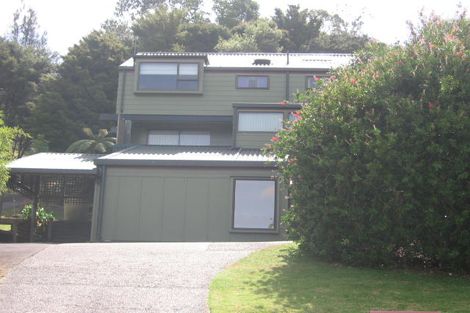 Photo of property in 83 Ayton Drive, Totara Vale, Auckland, 0629