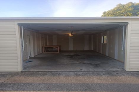 Photo of property in 98 Settlement Road, Papakura, 2110