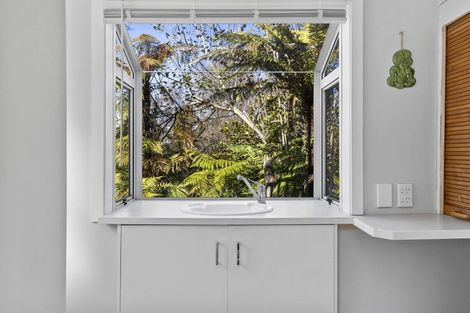 Photo of property in 73 Kurupae Road, Hilltop, Taupo, 3330