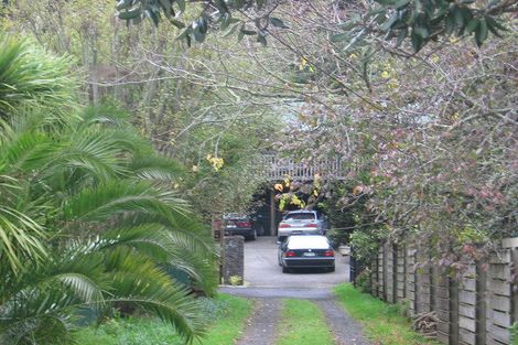 Photo of property in 3a Western Road, Laingholm, Auckland, 0604