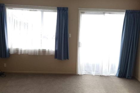 Photo of property in 4/20 Bay Drive, Titahi Bay, Porirua, 5022