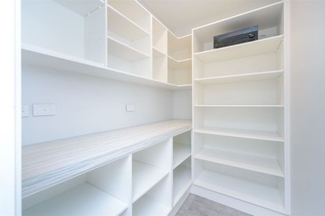 Photo of property in 162 Pacific Drive, Fitzherbert, Palmerston North, 4410