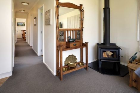 Photo of property in 19 Porika Road, Rotoroa, Saint Arnaud, 7077