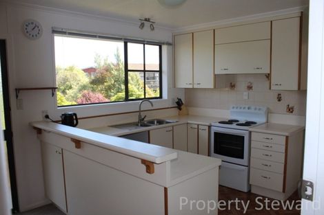 Photo of property in 2 Alfred Place, Fairfield, Dunedin, 9018