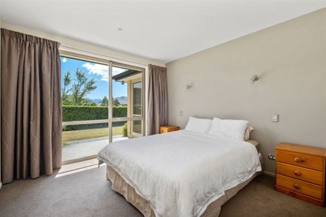 Photo of property in 9 Stonebrook Drive, Wanaka, 9305