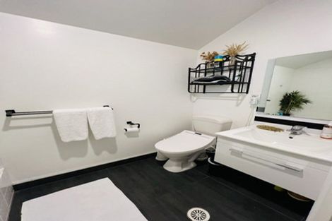 Photo of property in 1/1a Haverstock Road, Sandringham, Auckland, 1025