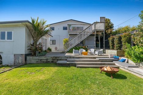 Photo of property in 30 Foster Crescent, Snells Beach, 0920