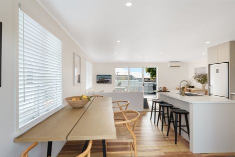 Photo of property in 290a Oceanbeach Road, Mount Maunganui, 3116