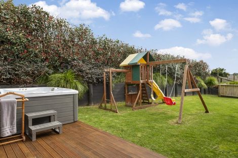 Photo of property in 12 Fleur Place, Te Puke, 3119