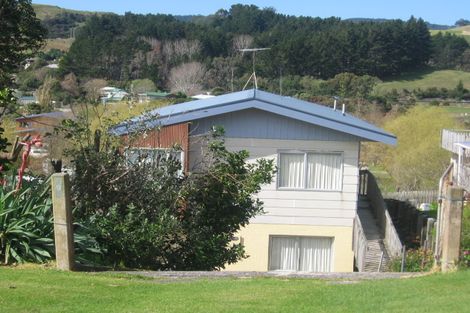 Photo of property in 9 Gray Avenue, Kuaotunu West, Whitianga, 3592