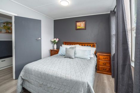 Photo of property in 14 Watt Street, Featherston, 5710