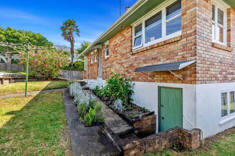Photo of property in 52 Coopers Road, Gate Pa, Tauranga, 3112