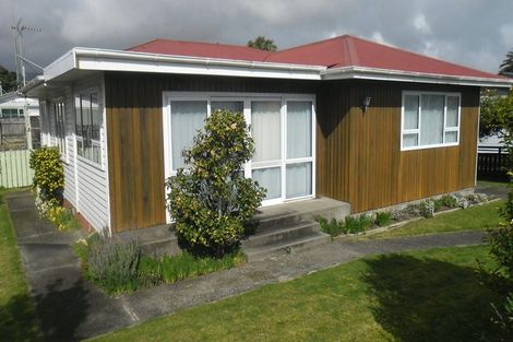 Photo of property in 67 Bluegum Road, Paraparaumu Beach, Paraparaumu, 5032