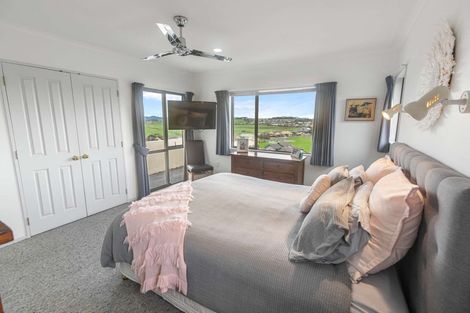 Photo of property in 4 Pampas Place, Western Heights, Hamilton, 3200