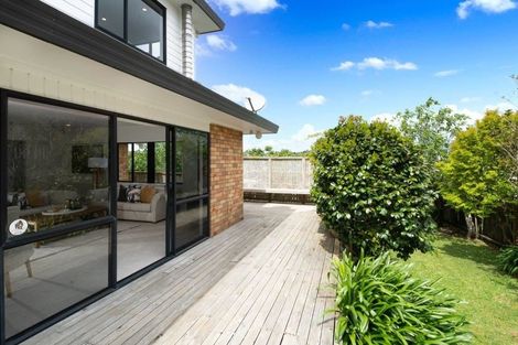 Photo of property in 5 Merlot Heights, Huapai, Kumeu, 0810