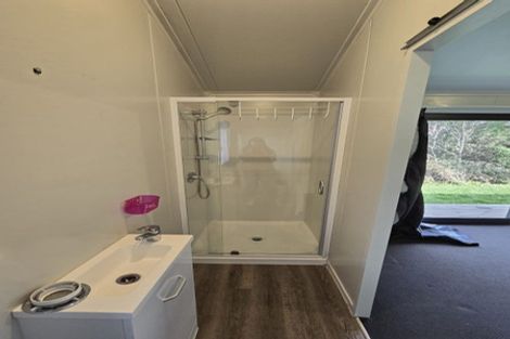 Photo of property in 23b Dorset Grove, Cannons Creek, Porirua, 5024