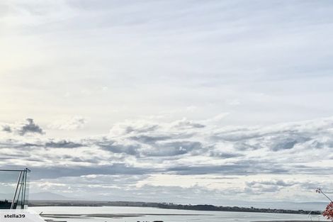 Photo of property in 1/60 Moncks Spur Road, Redcliffs, Christchurch, 8081