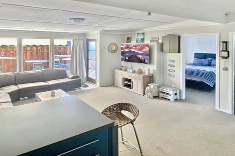 Photo of property in 79a Blue Pacific Parade, Riversdale Beach, Masterton, 5872