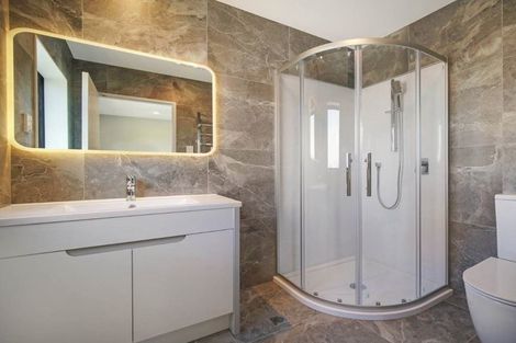 Photo of property in 2 Faithful Drive, Karaka, Papakura, 2113