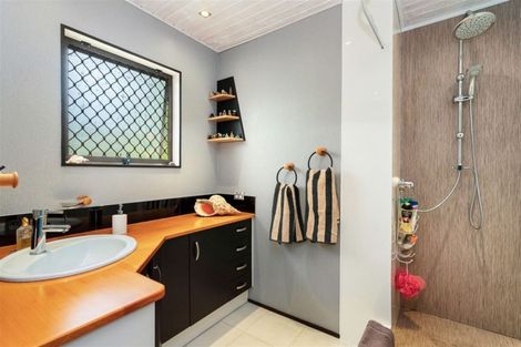 Photo of property in 14 Mariposa Place, Te Kamo, Whangarei, 0112