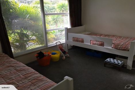 Photo of property in 1/303 Lake Road, Hauraki, Auckland, 0622