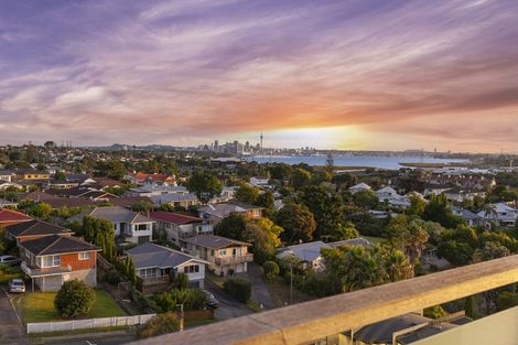 Photo of property in Maison Apartments, 503/16 Huron Street, Takapuna, Auckland, 0622