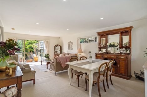 Photo of property in Lakeview Terrace, 1/14 Ambrico Place, New Lynn, Auckland, 0600