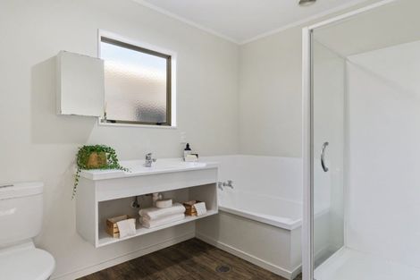 Photo of property in 14a Belray Place, Papamoa Beach, Papamoa, 3118