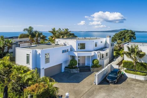 Photo of property in 31 Beach Road, Castor Bay, Auckland, 0620