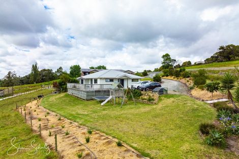 Photo of property in 20 Matai Drive, Maungaturoto, 0520
