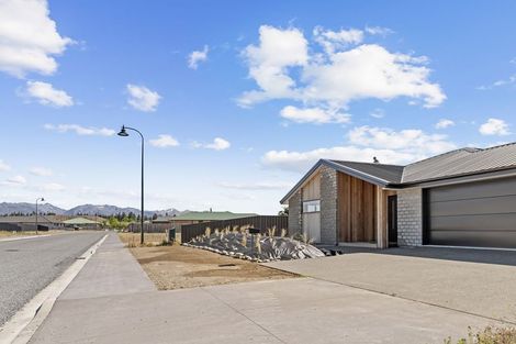 Photo of property in 25 Lakeland Avenue, Twizel, 7901