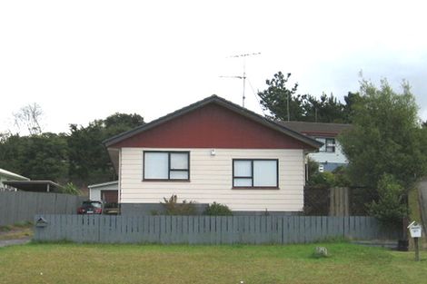 Photo of property in 48 Holmes Drive South, Massey, Auckland, 0614