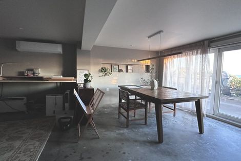 Photo of property in 438 The Esplanade, Island Bay, Wellington, 6023