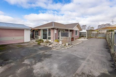 Photo of property in 21a Belfast Road, Belfast, Christchurch, 8051