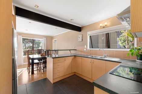 Photo of property in 120 Stredwick Drive, Torbay, Auckland, 0630