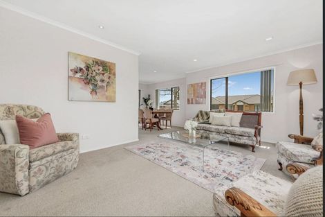 Photo of property in 55 Armoy Drive, East Tamaki, Auckland, 2016