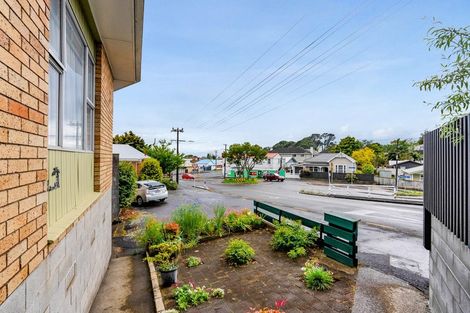 Photo of property in 2/4 Standish Street, New Plymouth, 4310